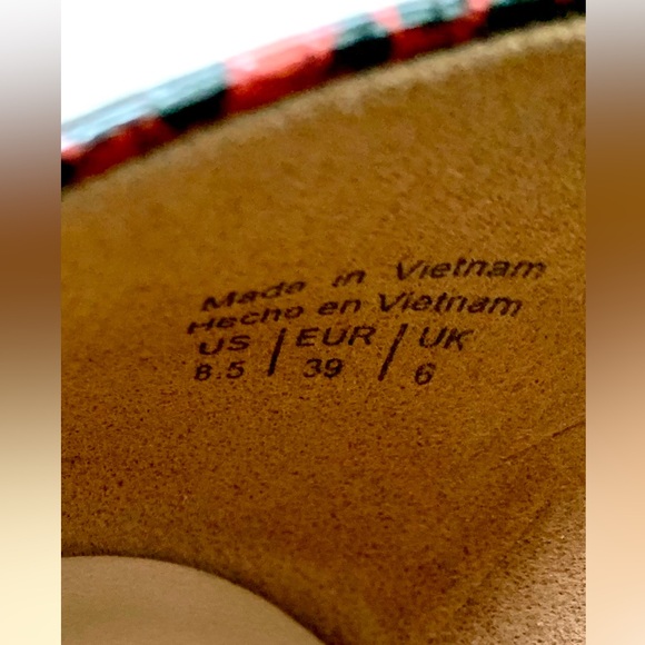 SEXY SNAKESKIN PUMP BLACK RED BEIGE BROWN NEUTRAL SIZE 8.5 ALDO SHOES FALL - Picture 9 of 9